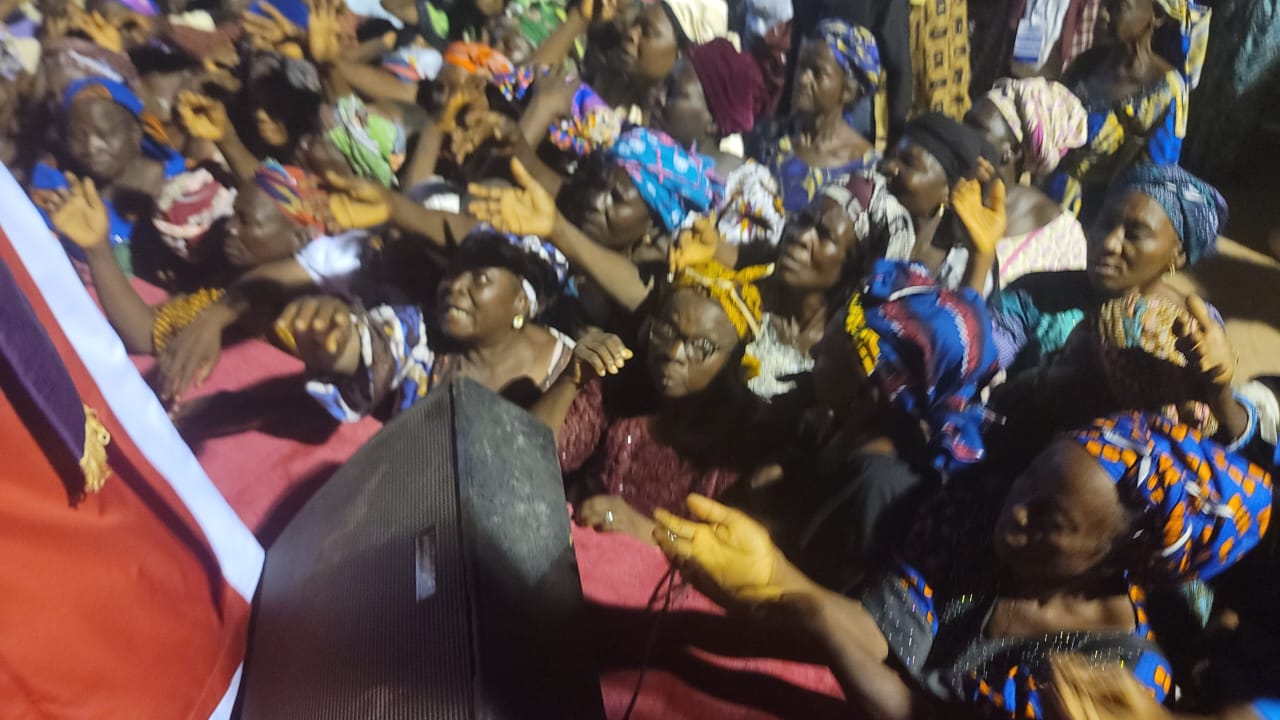 Worship Crowd